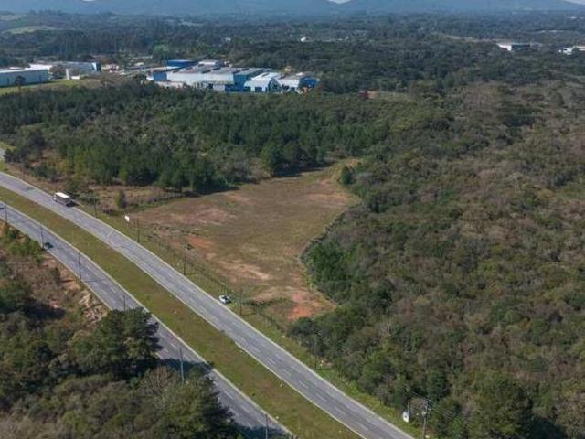 Área industrial em São José dos Pinhais|53.839 m²