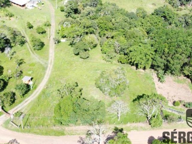 Área para chácara com 2.000m2 600 mt do asfalto Sem benfeitorias