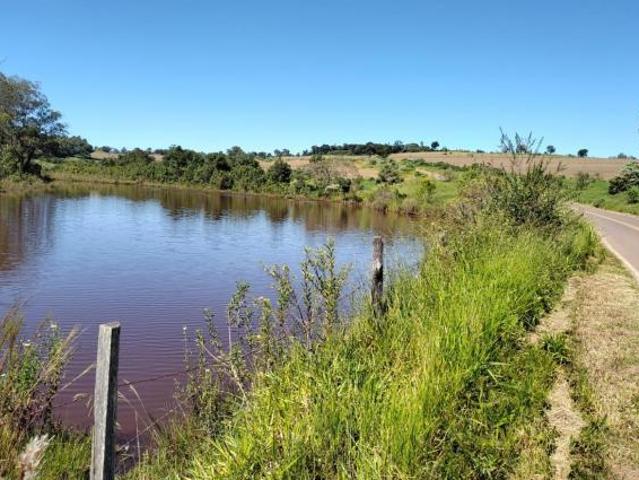Área para loteamento ou construção de sítio em São Pedro