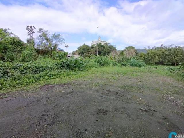 ÁREA PLANA NO ITAGUÁ