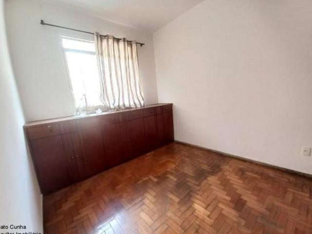 Área Privativa de 03 Quartos no Bairro Santo Antonio