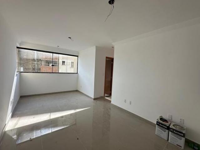 Área Privativa / Garden com 2 quartos à venda em Belo Horizonte, no bairro Serrano