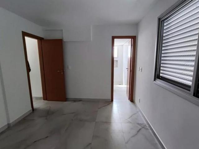 Área Privativa / Garden com 3 quartos à venda em Belo Horizonte, no bairro Minas Brasil