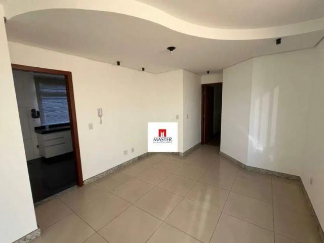 Área privativa residencial com 4 quartos e 2 suítes para aluguel no São José