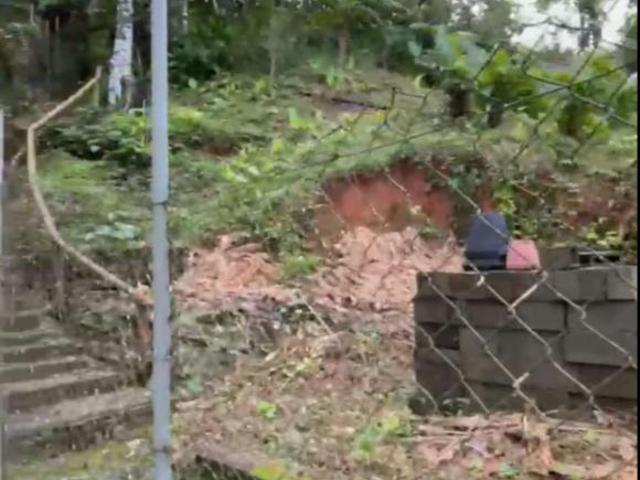 área terreno enseada