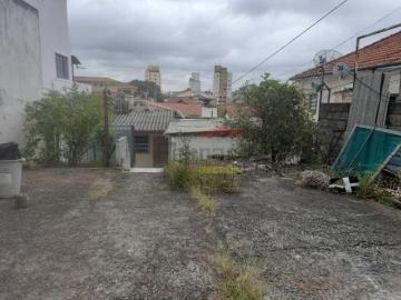 ÁREA 21 M DE FRENTE POR 34 M DE FUNDO DECLIVE DE 3 M