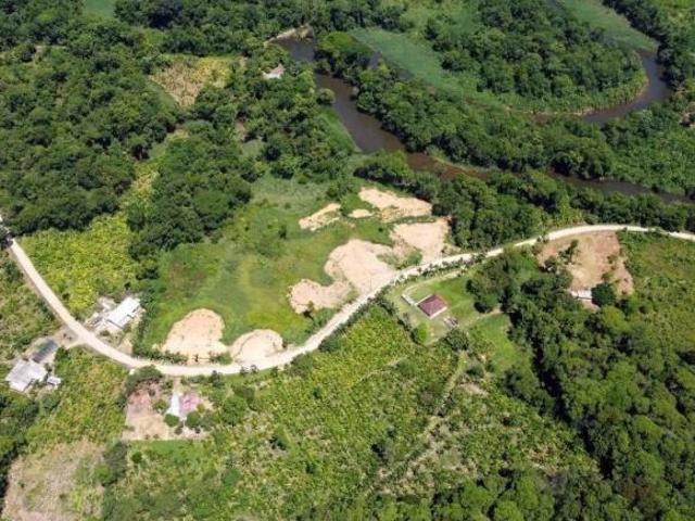 Área 331.540 mil m², Serra Negra município de Guaraqueçaba PR PERMUTA EM CURITIBA PR