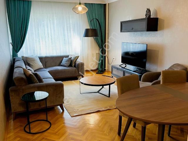 Arel'den Mobilyalı,bakımlı,yapılı,m.ısıtma,gençlik Cd.yakını 3+1