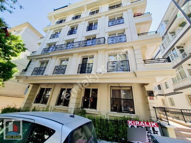 Arel'den Özveren'de Yeni Bina Bahçe Kat. Kombili Asansörlü 1+1