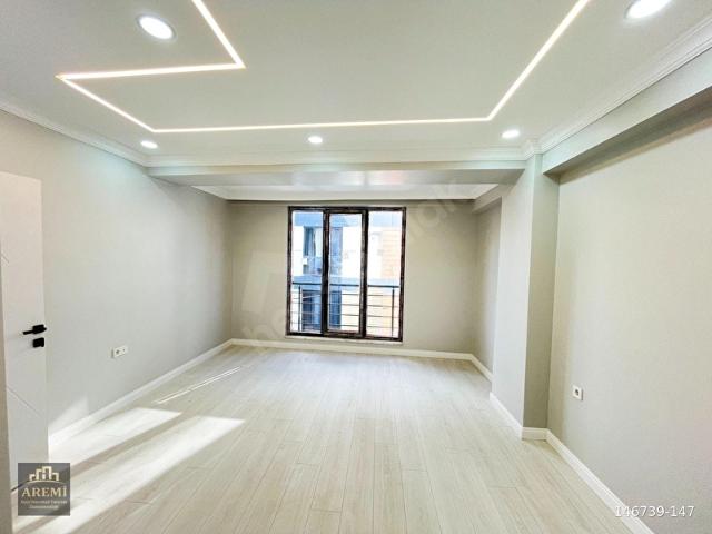 AREMİ GAYRİMENKUL 2+1 EBEBEYN BANYOLU SIFIR OTURUMA HAZIR DAİRE