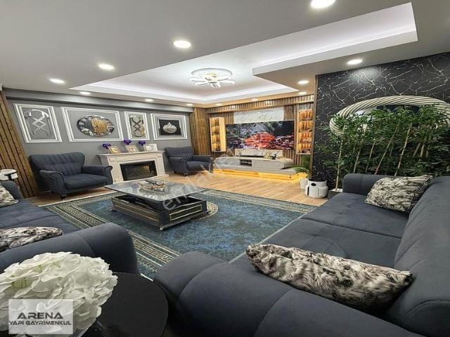 Arena'dan Modern Dekorasyonlu Ferah Ve Masrafsız Daire