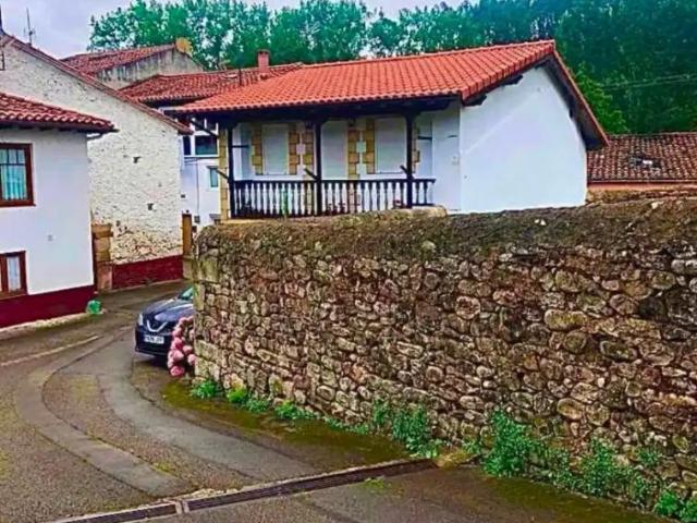 Arenas De Iguña