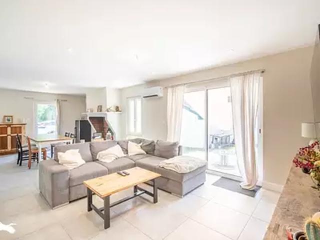 Arengosse 40110 Achat / Vente maison 4 pièces t4 au dernier étage parking