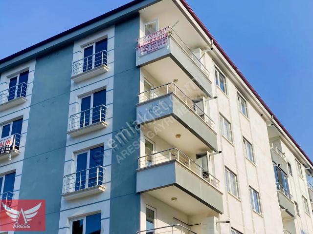 Aress'ten Tramvaya Üçüncü Bina Geniş Balkonlu Lüks Eşyalı 1+1