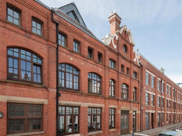 Argus Lofts, Brighton BN1, 2 bed flat to rent, £1,800 pcm | PrimeLocation