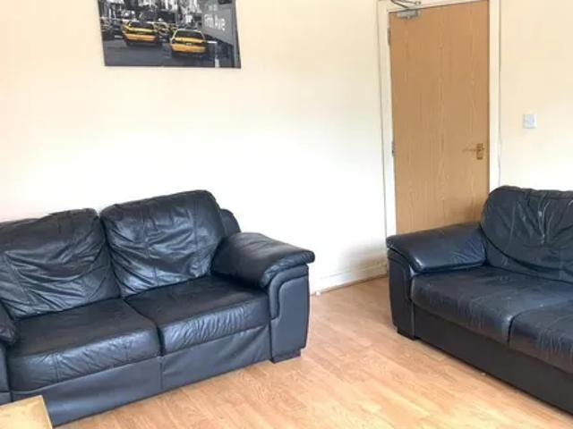 Argyle Avenue, Victoria Park, Manchester, M14 5PX, United Kingdom | 8 bed townhouse for rent #139544926 | Rentberry