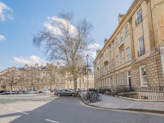 Argyle Street, Bath BA2, 1 bed flat to rent, £1,350 pcm | PrimeLocation