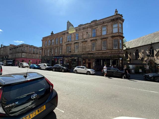 Argyle Street, Finnieston, Glasgow, G3 4 bed flat to rent £2,200 pcm £508 pw