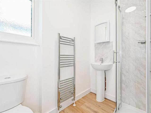 Argyle Road, Bognor Regis 1 bed terraced house to rent £650 pcm £150 pw