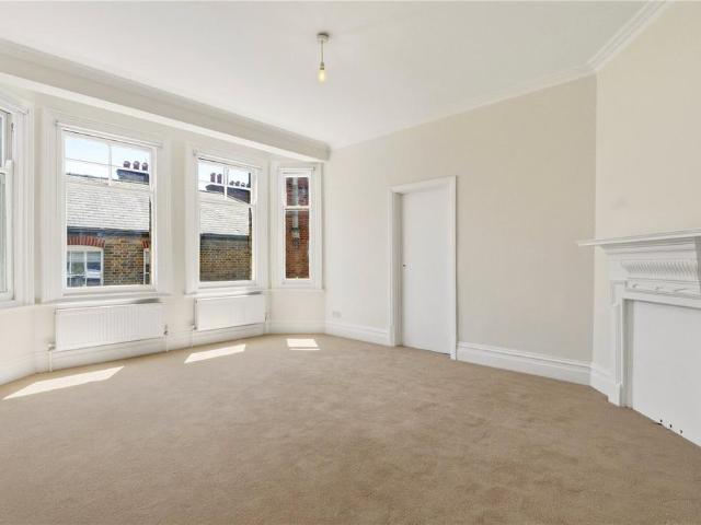 Argyll Mansions, 303 323 Kings Road. 3 bed apartment to rent £3,683 pcm £850 pw