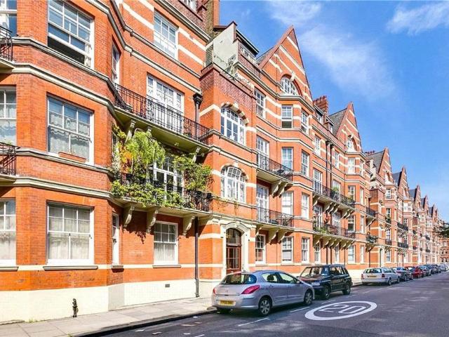 Argyll Mansions, London W14 2 bed flat to rent £2,850 pcm £658 pw