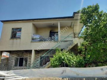 Argıncık Kayabaşı Mah. İki Katlı 250m2 Arsalı