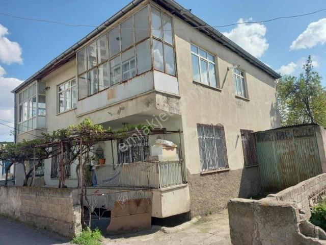 Argıncık Mah. 2 Daireli Geri Dönüşüm Bölgesinde