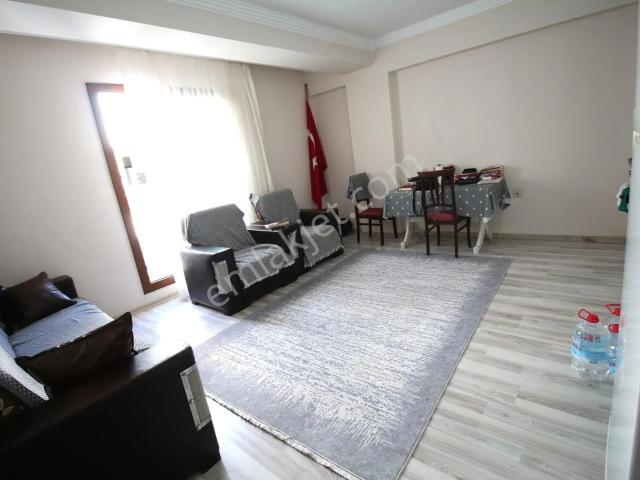 Arga'dan Buca Dokuzçeşmeler 9eylül İibf Yakını 1+1 Satılık Daire
