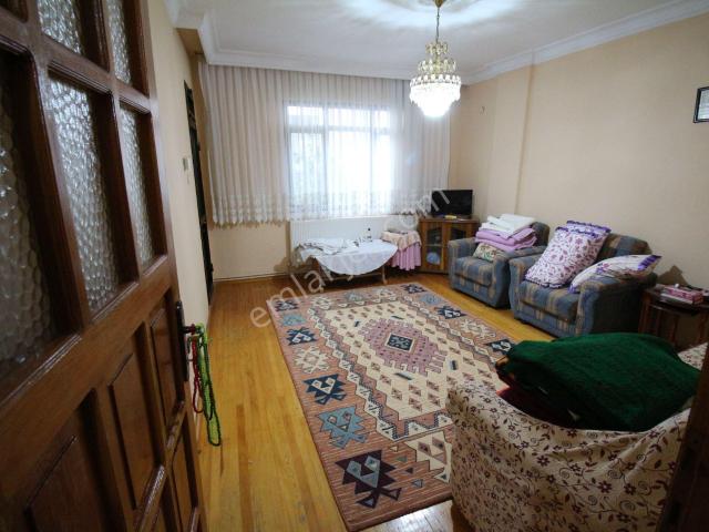 Arga'dan Buca Yenigün Mah. Muhtarlığın Yanı Eşyalı Kiralık 1+1 Daire