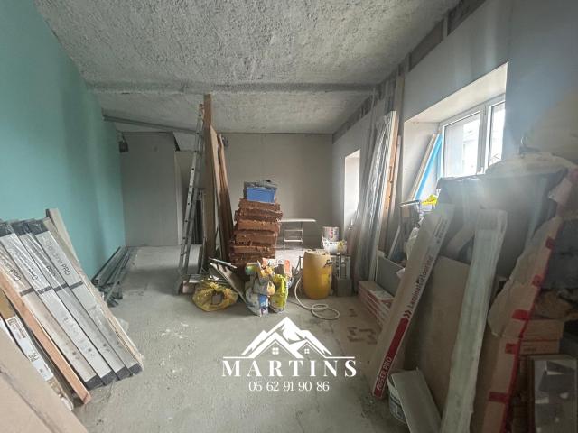 ARGELES GAZOST, Centre ville Appartement plateau T4 de 75m2