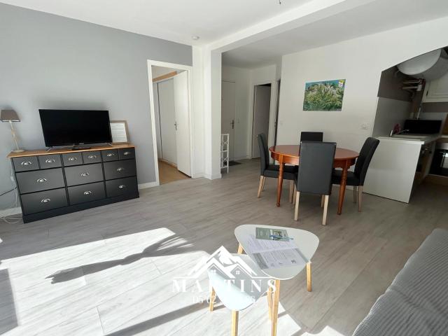 ARGELES GAZOST Centre ville Appartement T2 de 46 m2 + petit balcon