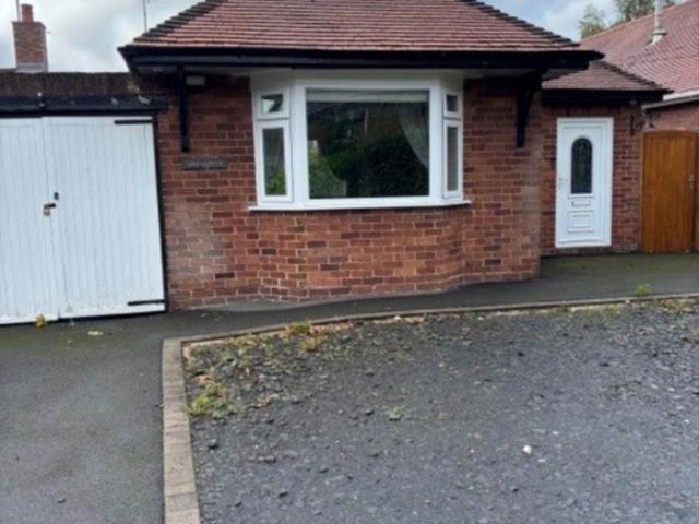 Argoed View, Main Road, Mold 3 bed detached bungalow to rent £1,200 pcm £277 pw