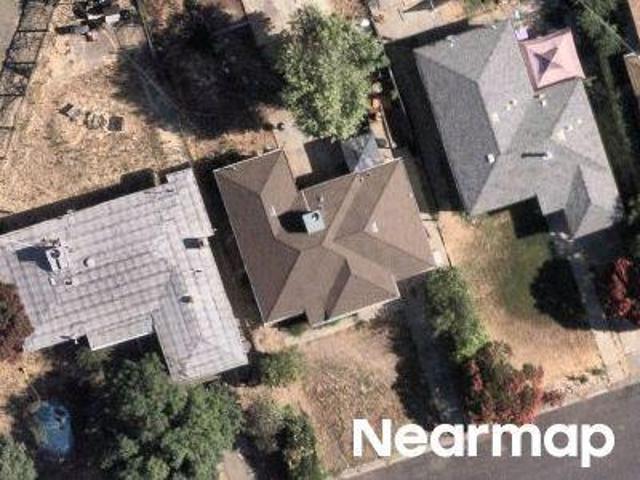 Argonaut Ave
