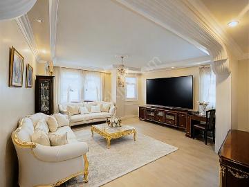 Arhavi Merkezde 265 M² Ferah & Prestijli 5+1 Dubleks Daire