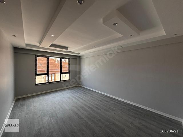 ŞARHÖYÜK MAHALLESİ EBEVEYN BANYOLU LÜKS SATILIK 3+1 DAİRE