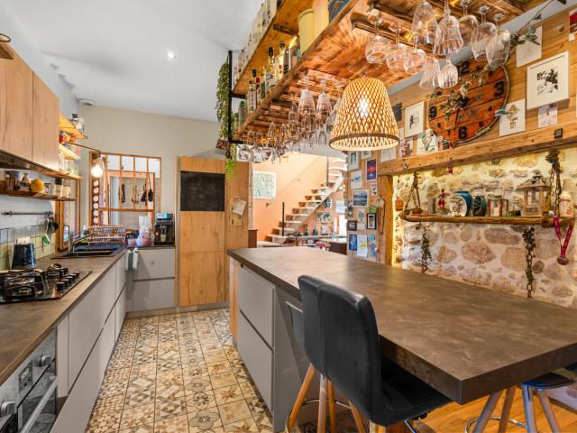 ARITH 73 Maison Baujue de caractère avec potentiel exceptionnel