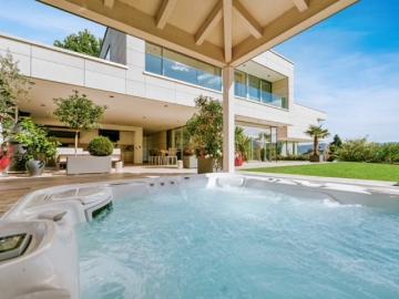 ARI 245 Villa de luxe 8 pièces pour 800 m2 habitables à 45 minutes de Bâle !