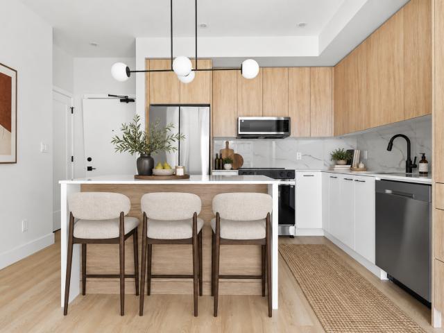 Aria Now Pre Leasing! ARIA 1 Floorplan B8 Jr 2 Bedroom Apartment for Rent