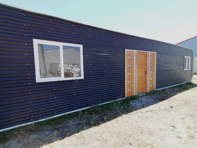 Ariendo Casa Container, sin terreno