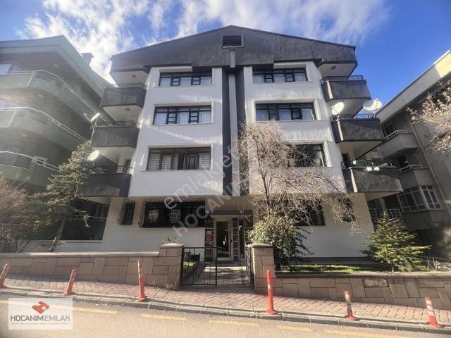Arjantin Cad. 1 Bina İçi Yenilenmiş 3+1+2 Banyolu