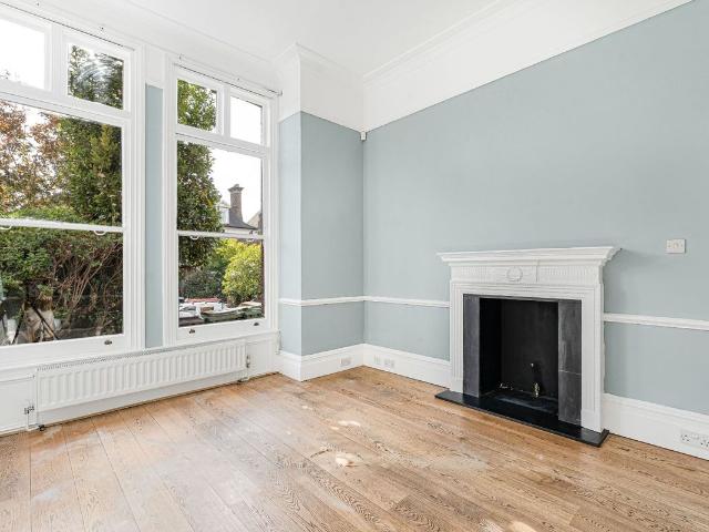 Arkwright Road, Hampstead NW3, 3 bed flat to rent, £7,000 pcm | PrimeLocation