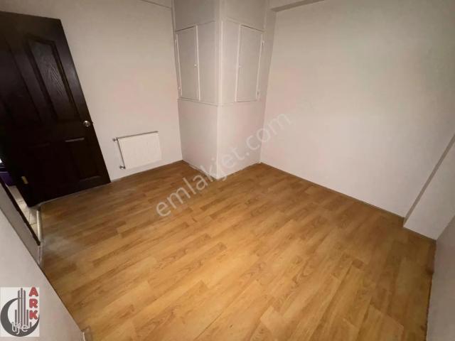 Ark Life'dan Yenibağlar Mah.ünv.cad.yakını Kiralık 2+1 Daire