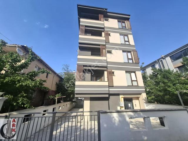Ark Life'dan Emek Mah Ertaş Caddesi Altında 60m² Apart Daire