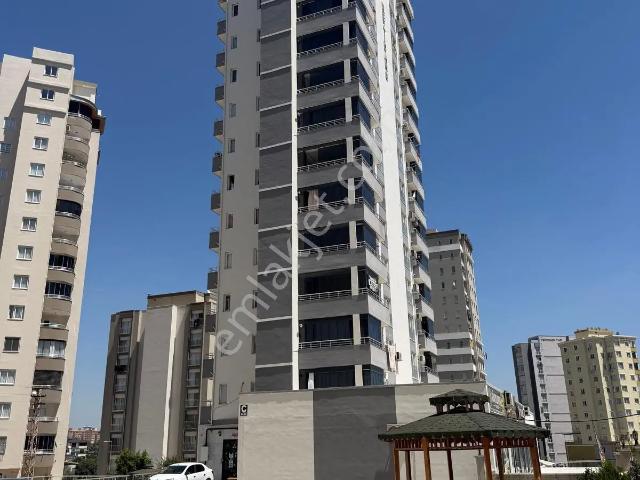Çarkıpare Mahallesinde 2+1 Lüks Geniş Kiralık Daire