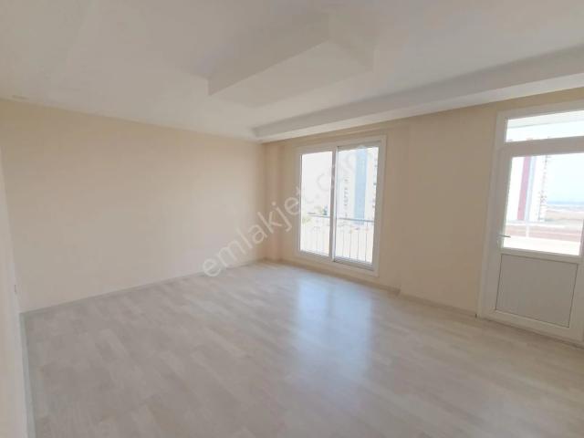 Çarkıpare Mahallesinde 2+1 Ultra Geniş Kiralık Daire