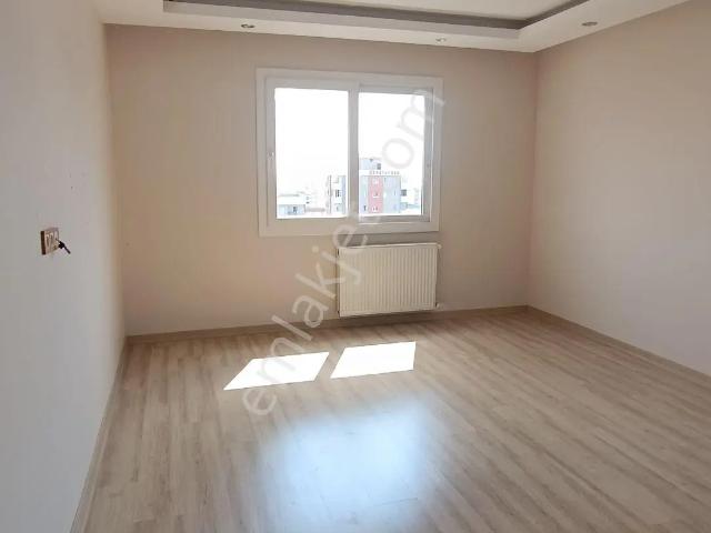 Çarkıpare Mahallesinde 3+1 Kombili Ankastre Setli Ultra Lüks Kiralık Daire