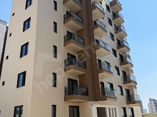 Çarkıpare sınırında 2.Parsel lüks yerden ısıtmalı satılık 1+1 daire