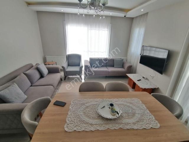 Stadyum Karşısında Aile Yaşamına Uygun D.gazlı Full Eşyalı 3+1
