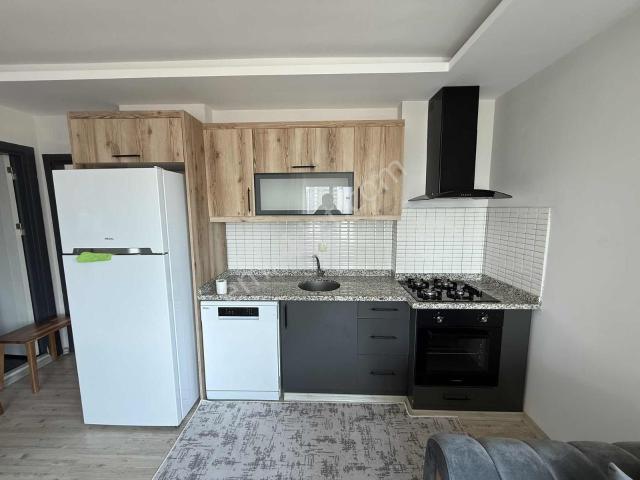 Çarkıpare'de Çok Geniş, Giyinme Odalı 1,5+1 Full Eşyalı Kiralık