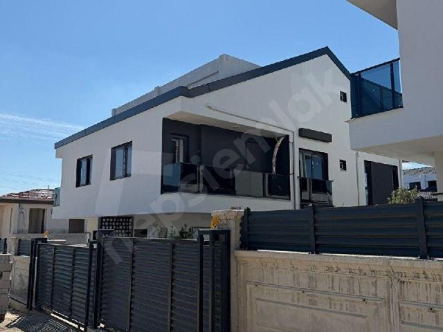 Çarkıparede Stada yakın satılık Villa